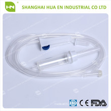 Conjunto descartable de infusão de PVC com agulha ou sem agulha feita na China